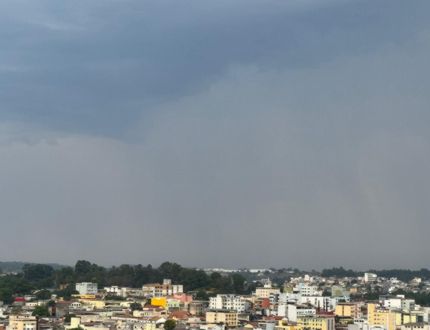 Risco de granizo em Minas Gerais: ventos fortes e chuva moderada a forte; siga as orientações da Defesa Civil