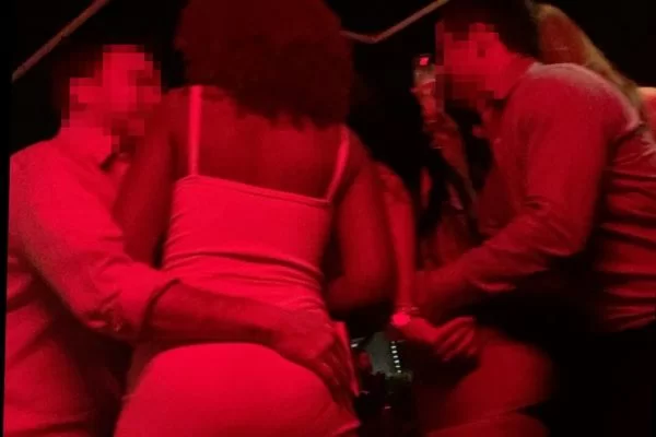 Denúncia relata golpes e exploração sexual em casa clandestina de prostituição no Bairro São Judas Tadeu, em Divinópolis