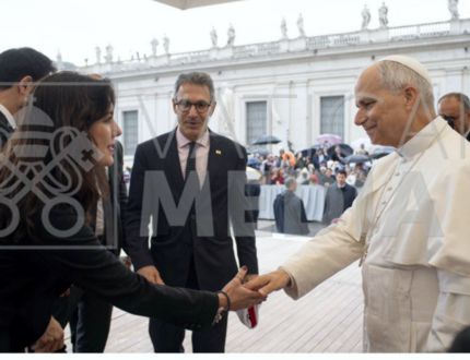 Mila Corrêa da Costa acompanha Zema na Europa, participa de agenda econômica e audiência com Papa Leão XIV mila 4 - capa