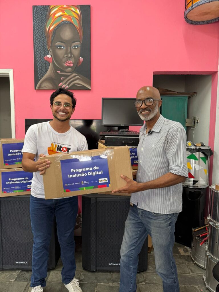 Vítor Costa apresenta projeto que cria cotas raciais e para PCDs em concursos públicos de Divinópolis IMG-20251122-WA0010