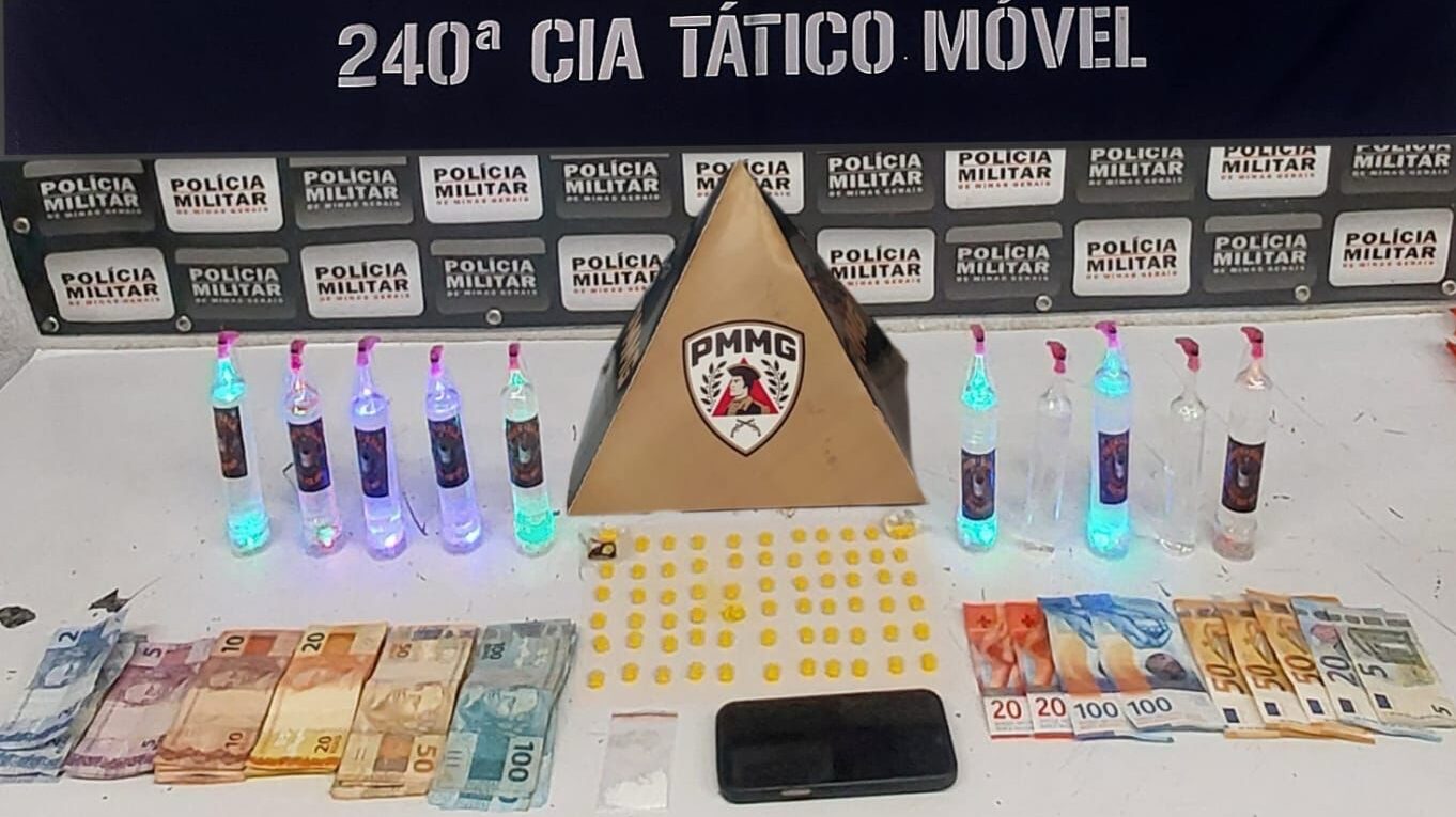 Delivery do crime: Mulher é presa com ecstasy, cocaína e moeda estrangeira em Divinópolis