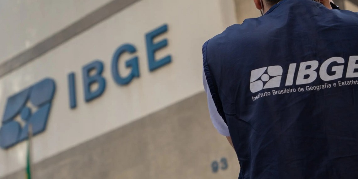 Inscrições para concurso do IBGE com 9,5 mil vagas terminam nesta quinta; veja salários e como participar