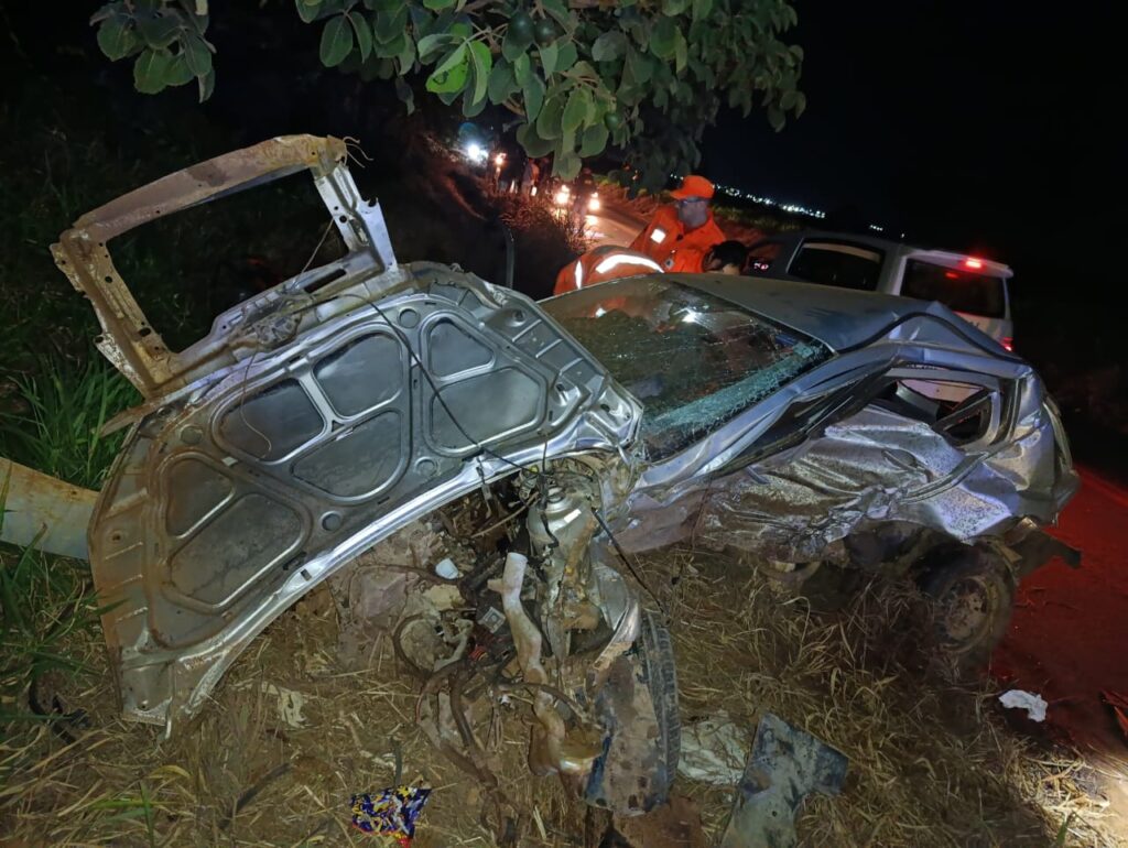 Colisão na MG-429 mata motorista e deixa dois em estado gravíssimo em Lagoa da Prata IMG-20251224-WA0053