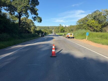 Ultrapassagem provoca acidente com duas vítimas na MG-050, em Formiga
