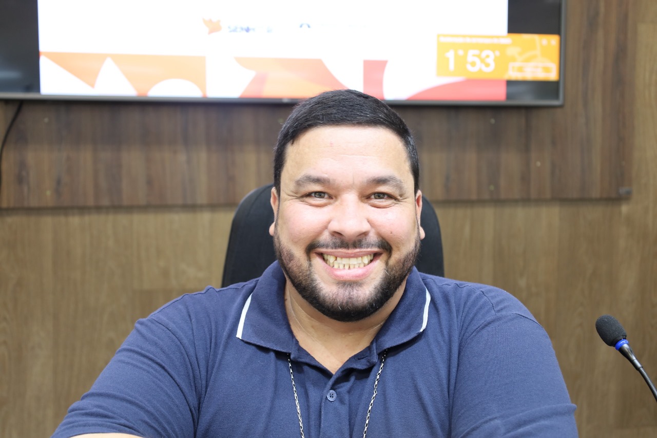 Matheus Dias acende alerta e revela crise grave no atendimento ao idoso em Divinópolis