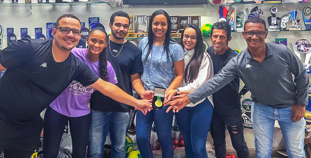 Nova Serrana se destaca no Prêmio Esporte Mineiro 2025 e vira referência estadual em políticas esportivas WhatsApp Image 2025-12-19 at 12.34.40-2 (1)