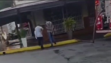 Vazamento de gás provoca princípio de incêndio em estabelecimento comercial no centro de Divinópolis