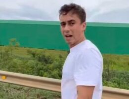 Nikolas Ferreira inicia caminhada de 240 km até Brasília contra prisões do 8 de janeiro qqqqqq