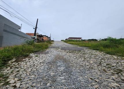 Morador denuncia abandono e cobra ação da Prefeitura em rua do bairro das Oliveiras, em Divinópolis 8ketjkogmt0zbo9twiw6ga-jpg
