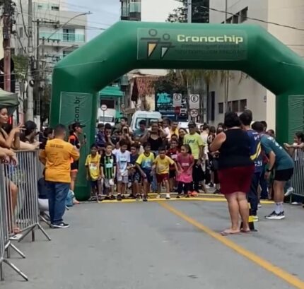 Corrida Kids do Lar dos Idosos reúne famílias e promove solidariedade em Divinópolis
