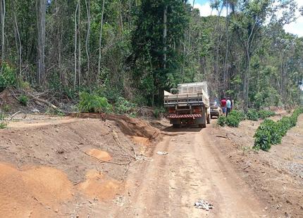 Polícia Militar prende suspeito e recupera carga de café roubada na zona rural de Santa Margarida