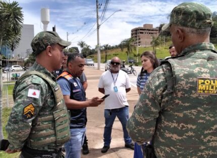 Defesa Civil e Bombeiros agem contra acondicionamento irregular de abelhas em Itaúna