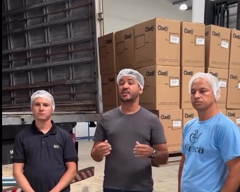 CORRENTE DO BEM: Empresários de Nova Serrana enviam 8 mil kg de sabão em pó para Juiz de Fora e Ubá