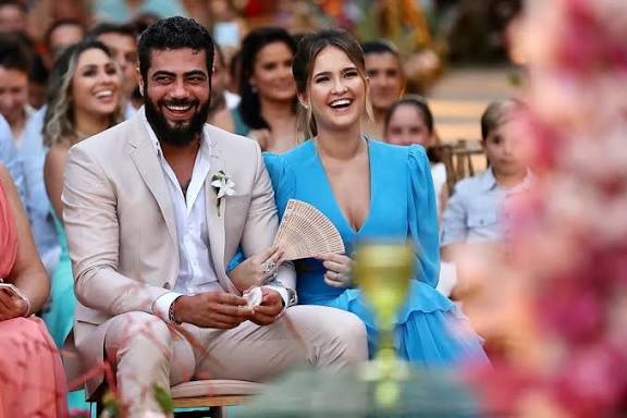 Empresária, esposa de Henrique, da dupla Henrique e Juliano, é presa nos Estados Unidos