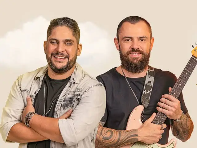 Jorge & Mateus lançam música em homenagem a cão morto após ataque brutal em Florianópolis images