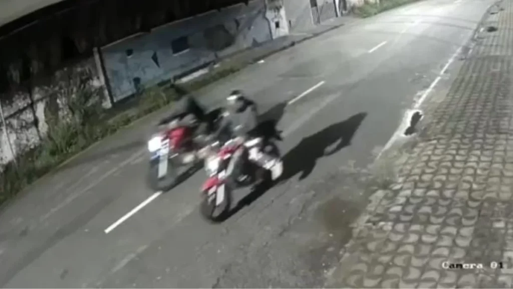 Jovem é perseguida, derrubada e tem moto roubada durante travessia da Ponte do Niterói, em Divinópolis jovem-e-perseguida-e-roubada-em-divinopolis-1200x675