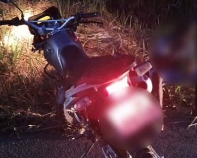 Acidente na MG-050: Motociclista se distrai com sinalização e colide em Itaúna