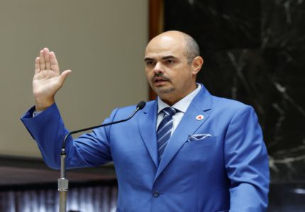 ALMG empossa Mateus Simões e abre nova fase no governo de Minas Mateus Simões - ALMG - 2