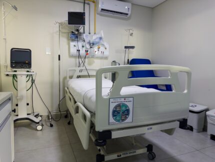 Saúde regional: UTI Nova Serrana um ano de operação soma 430 atendimentos e salva vidas