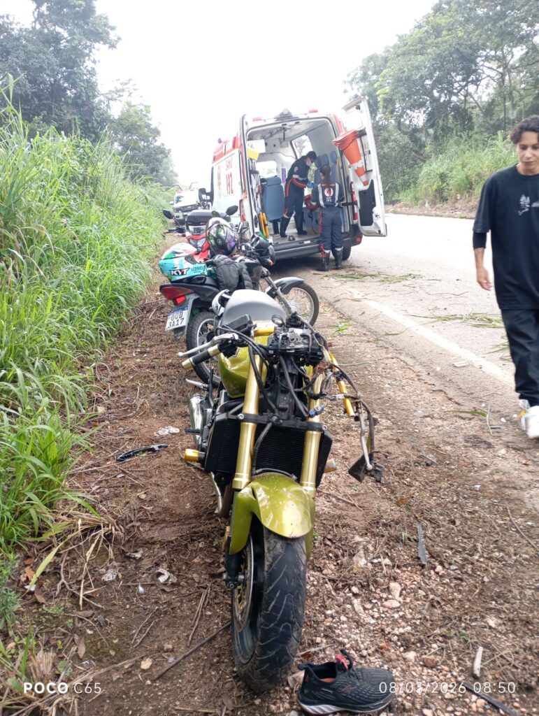 Acidente grave na AMG-0320 deixa pai e filho feridos em São Gonçalo do Pará WhatsApp Image 2026-03-08 at 12.02.51
