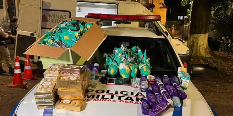Páscoa do crime: grupo é preso em BH após furtar mil reais em ovos de chocolate e bater carro em fuga
