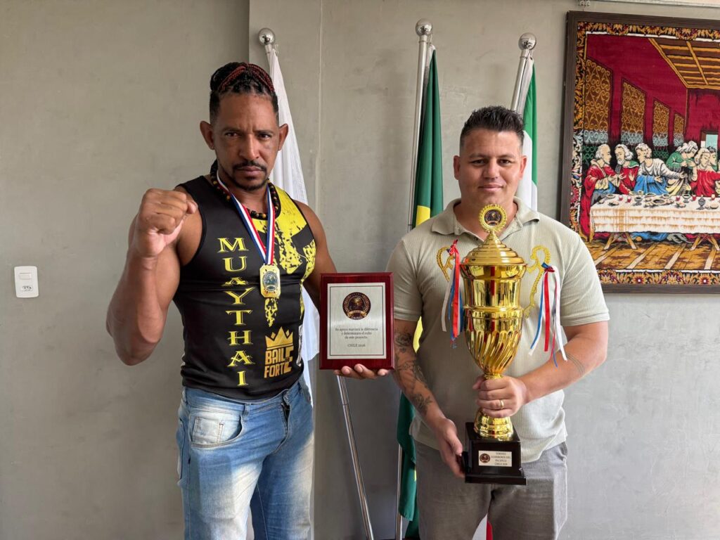 Cajuruense Ronivalter 'Girafa' conquista título internacional de kickboxing no Chile WhatsApp Image 2026-03-17 at 13.01.32