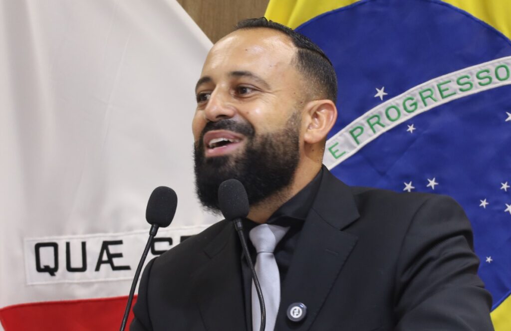 "Saúde pelos pés": Câmara aprova projeto de Wesley Jarbas que valoriza podólogos em Divinópolis WhatsApp Image 2026-03-24 at 17.06.51
