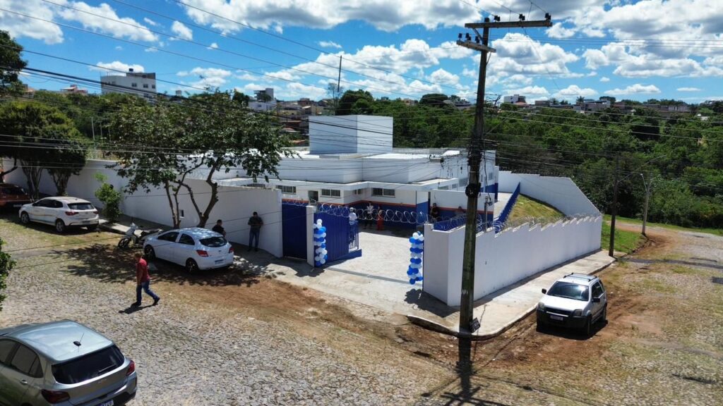 Saúde perto de casa: O impacto do novo posto viabilizado pela vereadora Ana Paula que muda a rotina do bairro Quintino, em Divinópolis WhatsApp Image 2026-03-27 at 13.47.35
