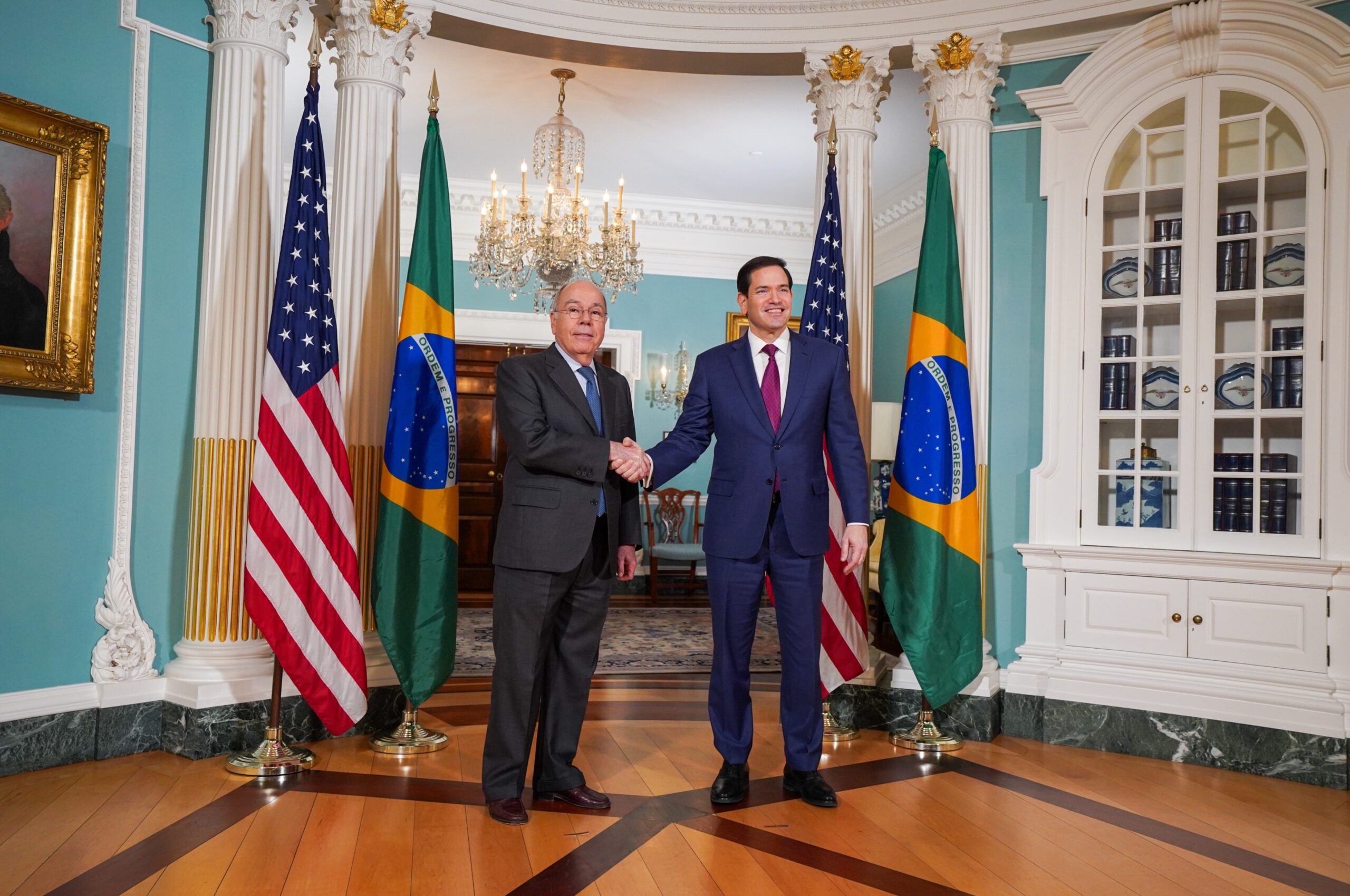 Lula se prepara para visita a Washington enquanto governo busca evitar classificação de facções brasileiras como terroristas