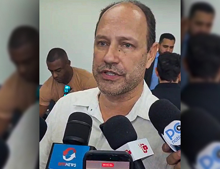 Secretário de Obras diz que gestão Gleidson executou mais de 140 contratos em Divinópolis efefewf