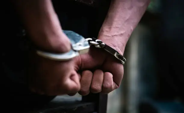 Padrasto é preso em Belo Horizonte suspeito de estuprar quatro enteadas; mãe também é investigada