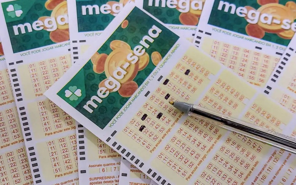 Mega-Sena acumula e duas apostas de Divinópolis faturam prêmio na quadra mega-sena-volante-rafa-neddermeyer-agencia-brasil
