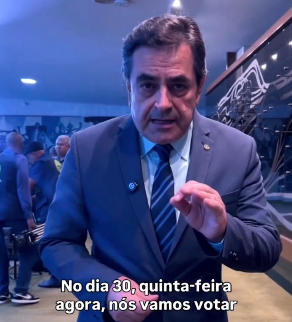 Deputado Domingos Sávio quer derrubar veto de Lula e chama Bolsonaro de injustiçado