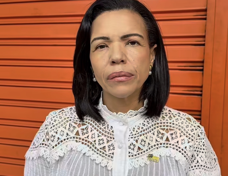 Prefeita pede desculpas após flagrante em escola de Divinópolis desativada