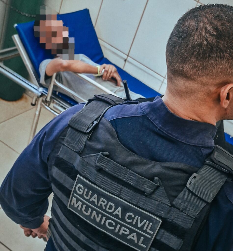 Homem com mandado por furto é preso após causar confusão em UPA de Nova Serrana WhatsApp Image 2026-04-09 at 13.43.15