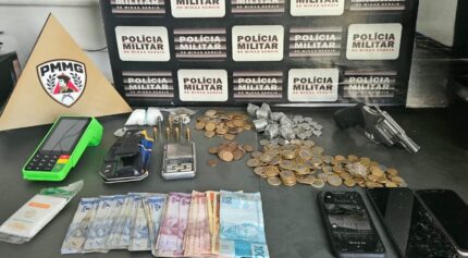 Operação “Stairway” prende seis e apreende drogas, arma e dinheiro em Bom Despacho