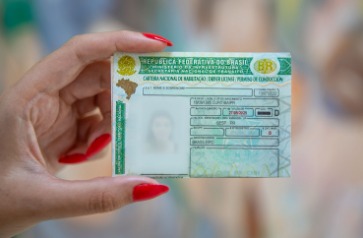 CNH fica mais cara em Minas após decisão da Justiça e pesa no bolso dos motoristas ddddd