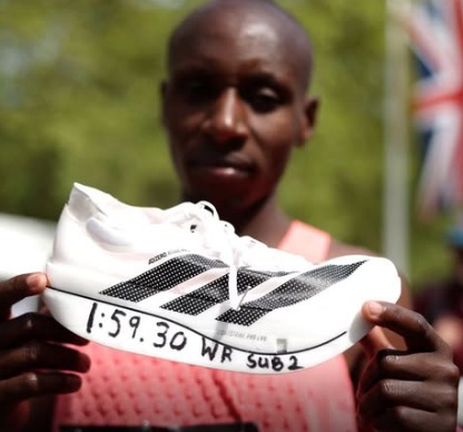 Super tênis reacendem guerra bilionária entre Adidas e Nike após maratona histórica