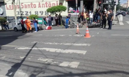 Divinópolis; Acidente entre motos deixa homem gravemente ferido no centro da cidade 222