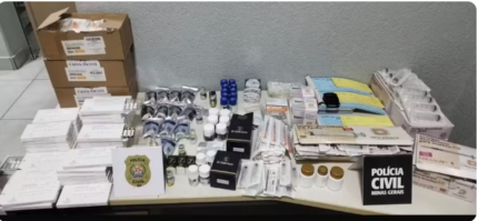 Casal é alvo de operação após apreensão de documentos médicos falsos e anabolizantes em MG
