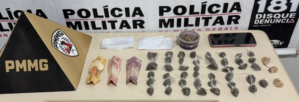 Itapecerica: PM apreende drogas e detém menor por tráfico TRAFICO ITAPECERICA MK