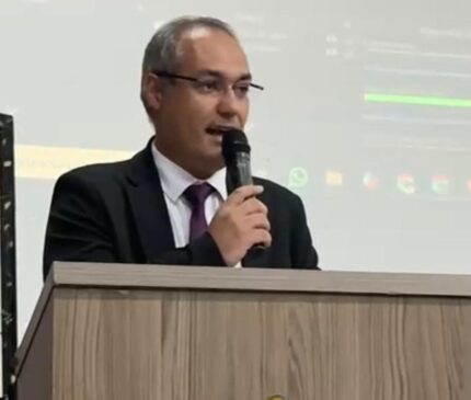 CARMO DO CAJURU: Audiência pública com presença de Aristides Salgado abre revisão do Plano Diretor WhatsApp Image 2026-05-22 at 08.28.07