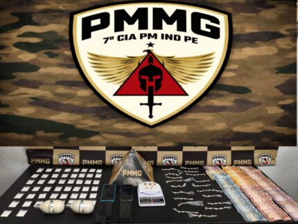 Polícia Militar prende quatro indivíduos por tráfico de drogas durante operação em Claúdio