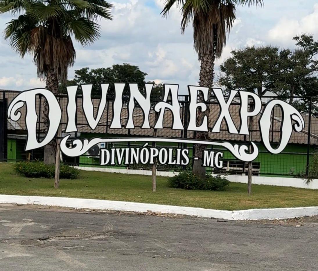 Parque de Exposições de Divinópolis já respira Divinaexpo com montagem em ritmo acelerado (vídeo)