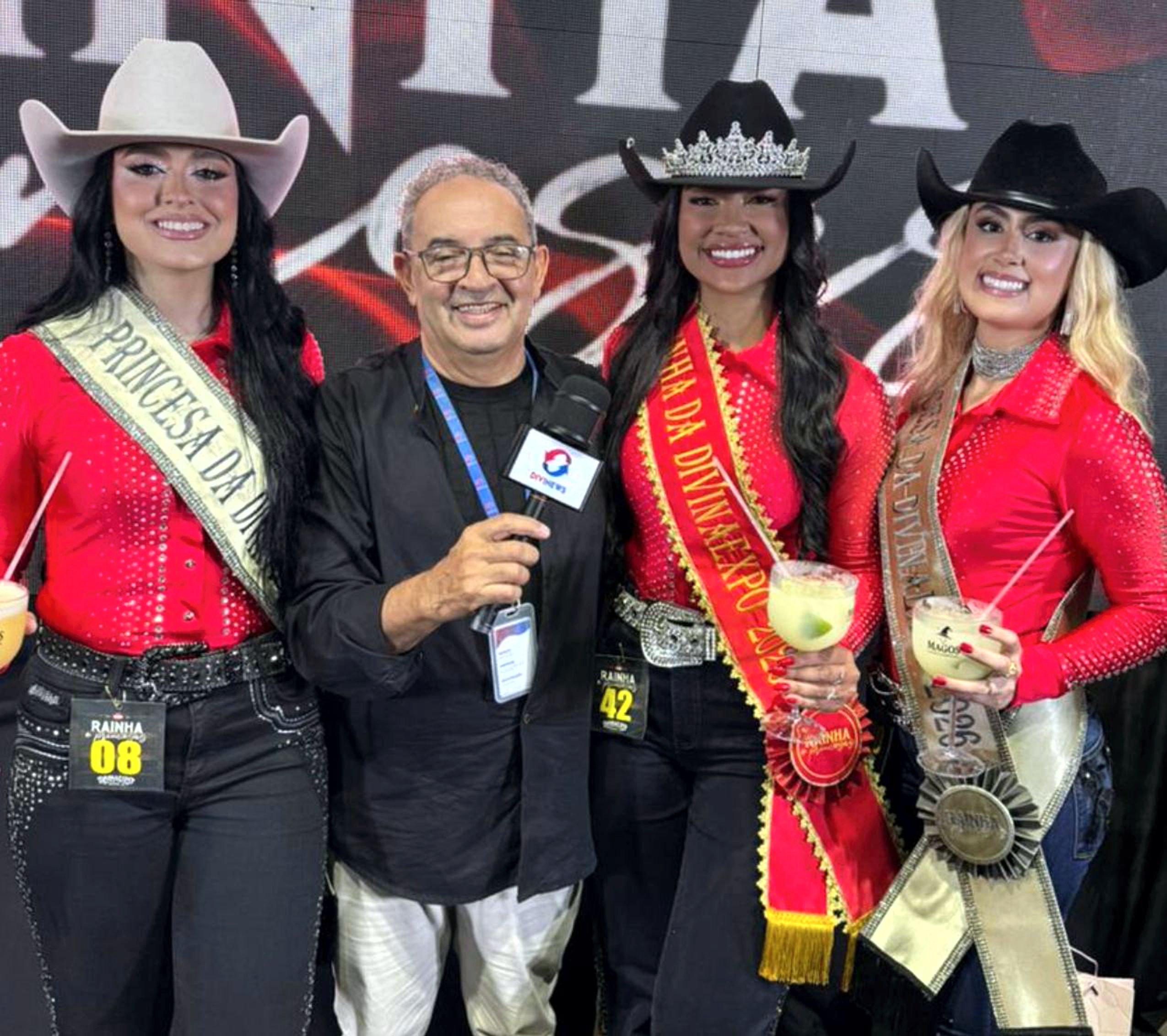 Divinópolis: Escolha da rainha e princesas abre a Divinaexpo 2026 em noite de emoção, brilho e tradição