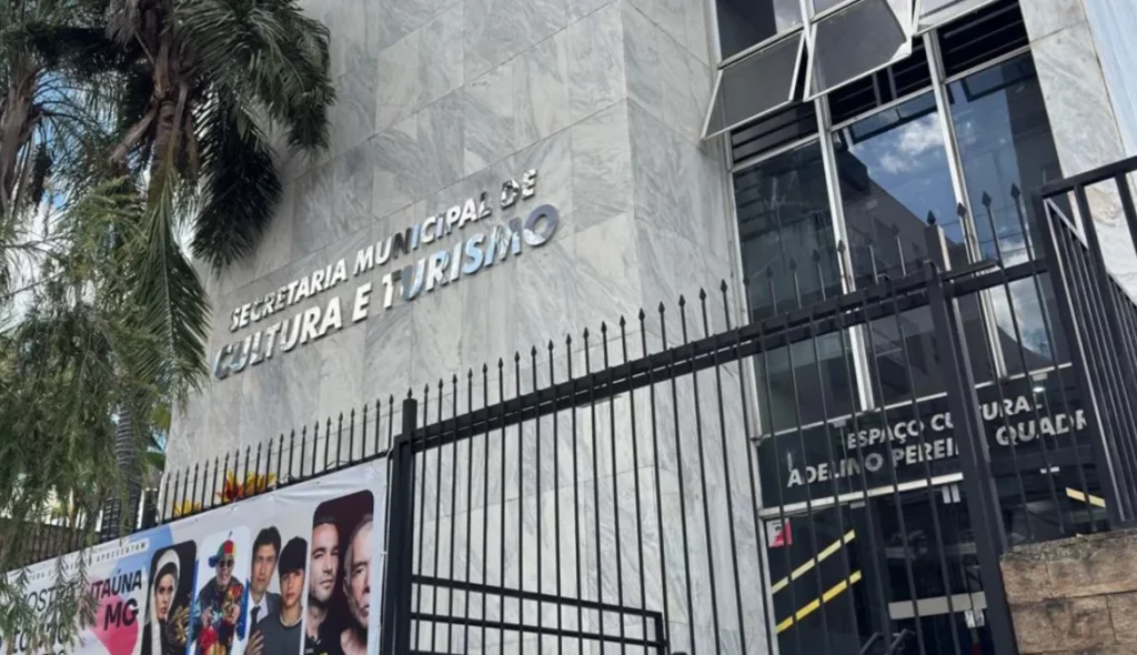 Itaúna: evento teatral movimenta programação com abertura oficial e espetáculo “Toc Toc” teatro itauna