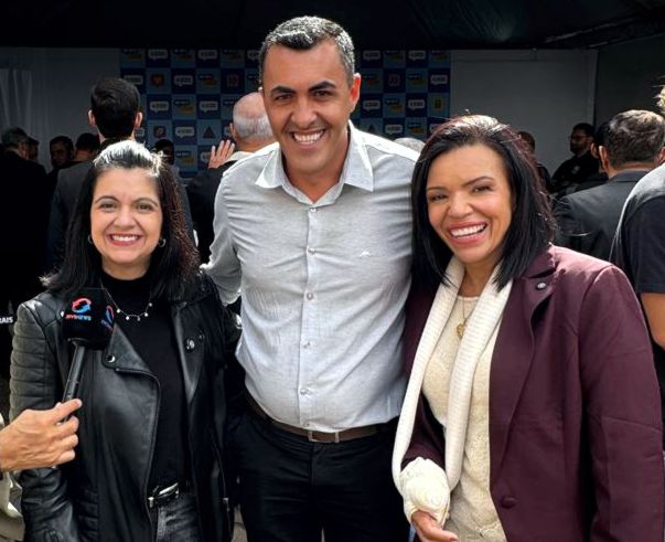 Alê Portela comemora duplicação de Divinópolis para Ermida e destaca parceria com Janete e vereador Walmir Ribeiro Ale Portela