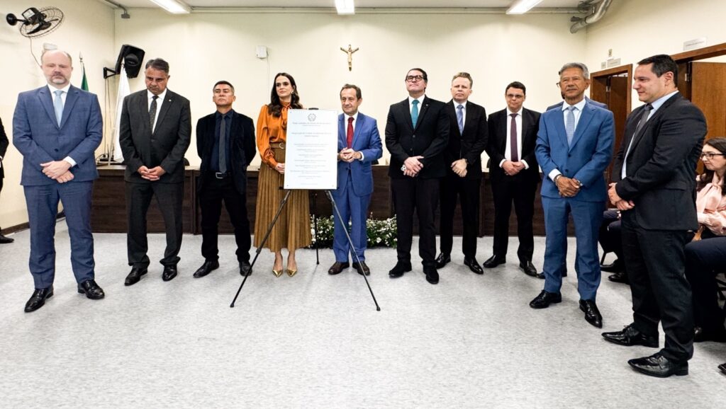 Nova Unidade do Juizado especial é instalada na Comarca de Nova Serrana FOTO HM