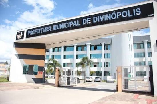 Prefeitura de Divinópolis abre processo seletivo na Saúde com salários de até R$ 7,8 mil
