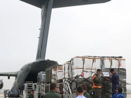 Brasil envia segunda aeronave com ajuda humanitária à Venezuela após terremotos